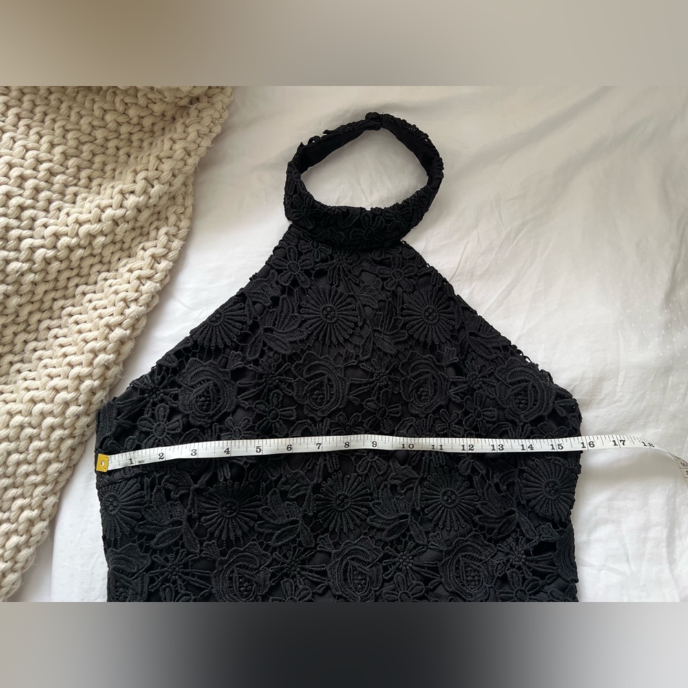 Black Lace Lulu’s Midi Dress - Picture 4 of 8